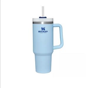 Stanley 40oz Adventure Quencher Travel Tumbler in Cornflower